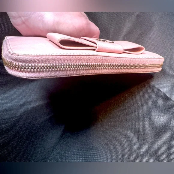 Prada Pink Bow Saffiano Zip Wallet Continental RARE DISCONTINUED - Picture 4 of 12